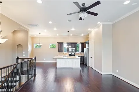 1520 Amundsen Street Houston TX 77009