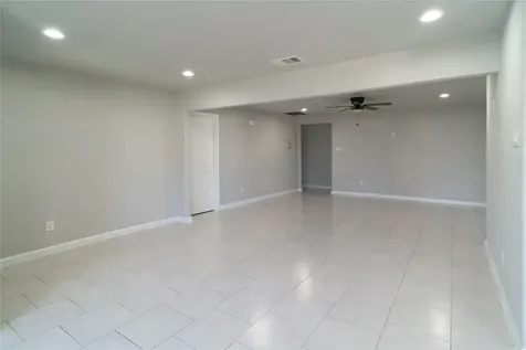 11623 Rowan Lane Houston TX 77072