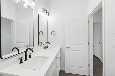 1326 Sapphire Palms Court San Leon TX 77539