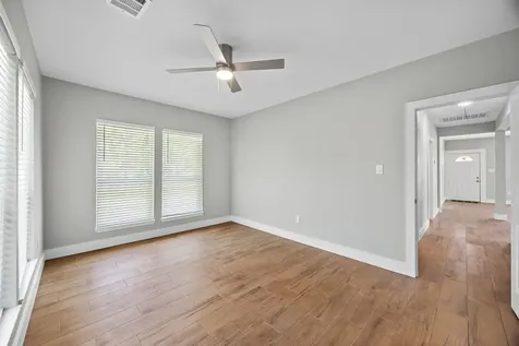 3916 Kennon Street Houston TX 77009