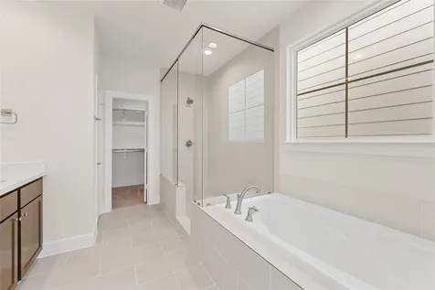 2706 Grand Fountains Drive F Houston TX 77054