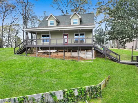 270 Andrew Jackson Circle Hemphill TX 75948