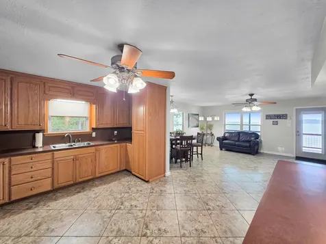 270 Andrew Jackson Circle Hemphill TX 75948