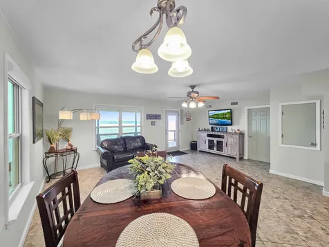 270 Andrew Jackson Circle Hemphill TX 75948