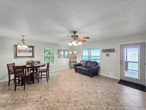 270 Andrew Jackson Circle Hemphill TX 75948