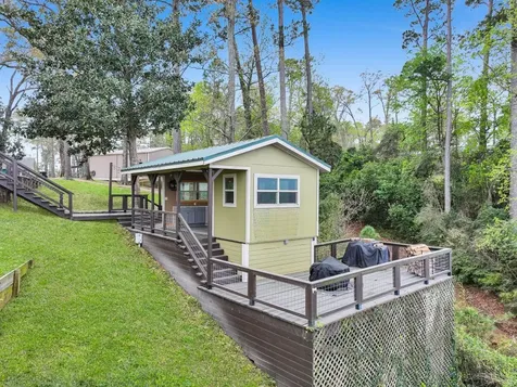 270 Andrew Jackson Circle Hemphill TX 75948