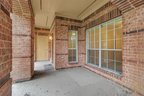 2815 Kings Crossing Drive 102 Houston TX 77345