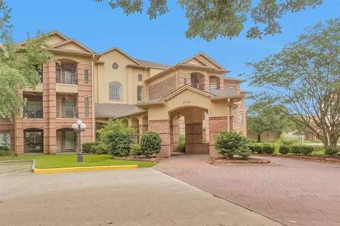 2815 Kings Crossing Drive 102 Houston TX 77345