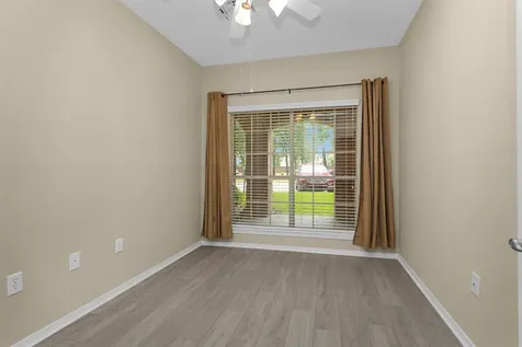 2815 Kings Crossing Drive 102 Houston TX 77345
