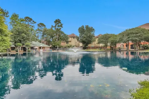 2815 Kings Crossing Drive 102 Houston TX 77345