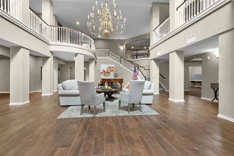2815 Kings Crossing Drive 102 Houston TX 77345