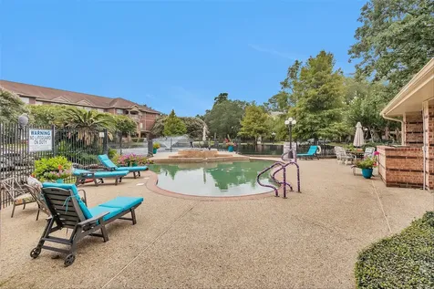 2815 Kings Crossing Drive 102 Houston TX 77345