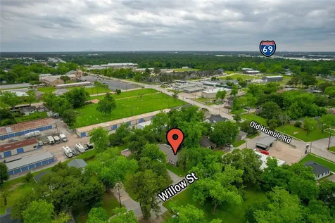 120 Willow Street Humble TX 77338
