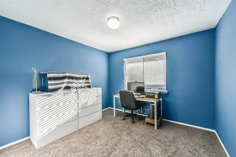 5634 Birchmont Drive 22 Houston TX 77091