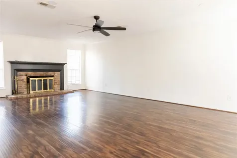22 Cottage Grove Place The Woodlands TX 77381
