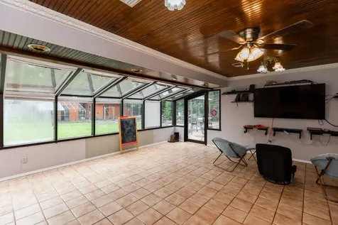 156 County Road 818 Buna TX 77612