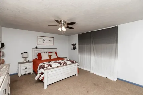 156 County Road 818 Buna TX 77612