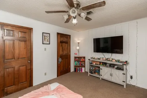 156 County Road 818 Buna TX 77612