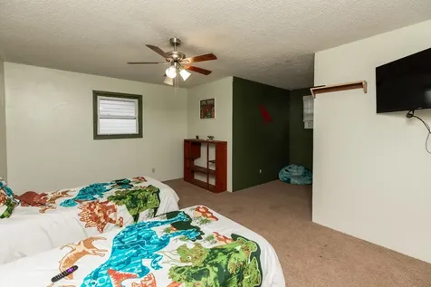 156 County Road 818 Buna TX 77612