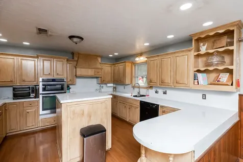 156 County Road 818 Buna TX 77612