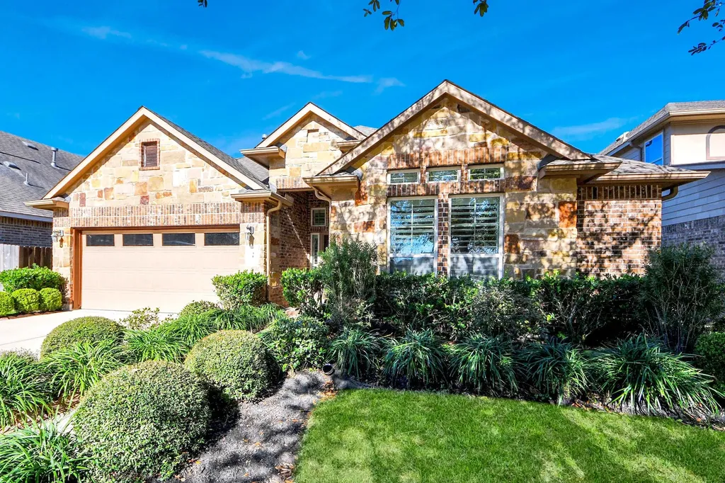 31 Glade Park Drive Missouri City TX 77459