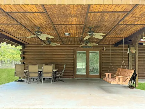 1517 County Road 4250 Woodville TX 75979