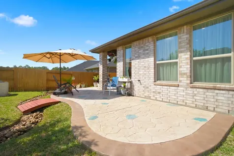 1409 Northwood Bluff Lane Pinehurst TX 77362