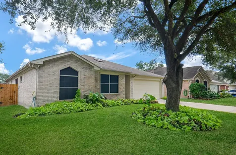 2418 Honey Locust Drive Katy TX 77449