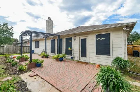 2418 Honey Locust Drive Katy TX 77449