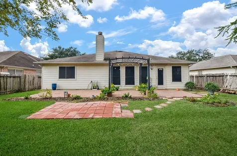 2418 Honey Locust Drive Katy TX 77449