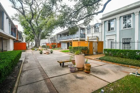 2585 Marilee Lane 2 Houston TX 77057