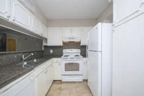 2585 Marilee Lane 2 Houston TX 77057