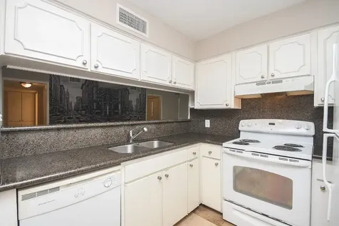 2585 Marilee Lane 2 Houston TX 77057