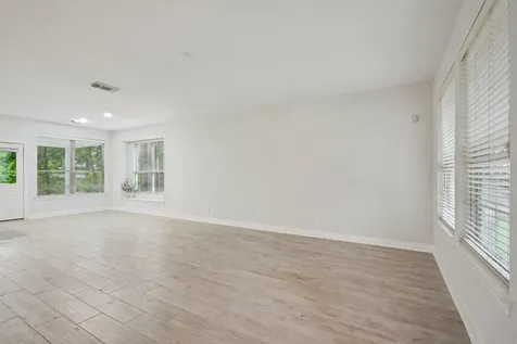 90 Panterra Way The Woodlands TX 77382