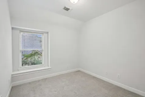 90 Panterra Way The Woodlands TX 77382