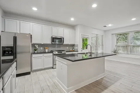 90 Panterra Way The Woodlands TX 77382