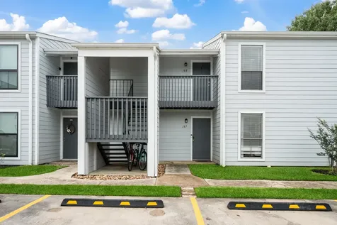 13151 Walden Road 188 Montgomery TX 77356
