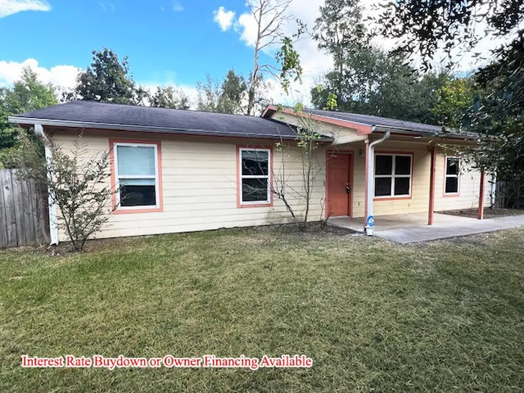 1118 Bluebird Avenue Livingston TX 77351