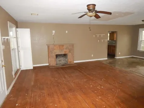 248 Avant Lane Port Arthur TX 77642