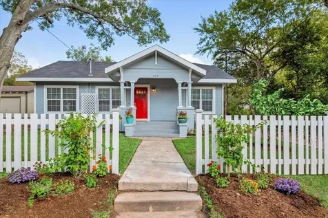 603 Crockett Street Brenham TX 77833