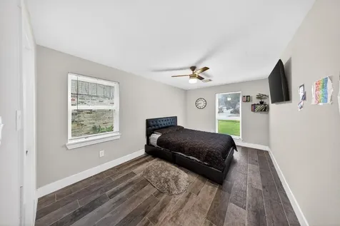 6215 Great Oaks Drive Houston TX 77050