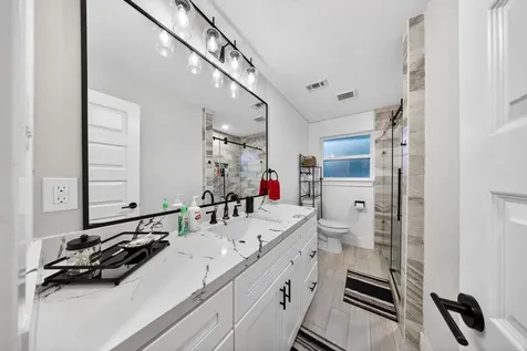 6215 Great Oaks Drive Houston TX 77050