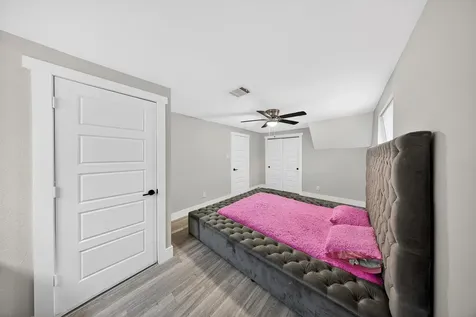 6215 Great Oaks Drive Houston TX 77050