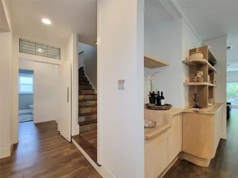 5111 Linden Street Bellaire TX 77401