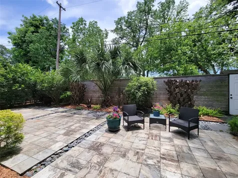 5111 Linden Street Bellaire TX 77401