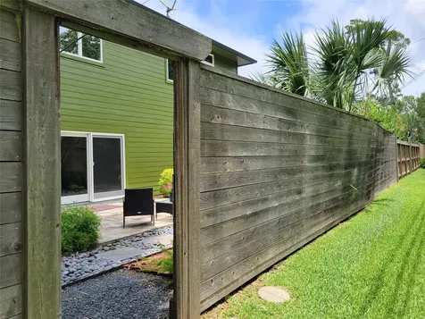 5111 Linden Street Bellaire TX 77401
