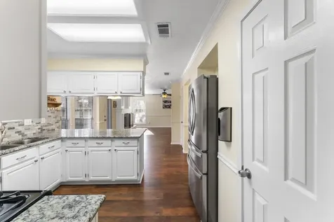 34 Sweetdream Place The Woodlands TX 77381