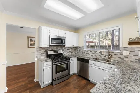 34 Sweetdream Place The Woodlands TX 77381