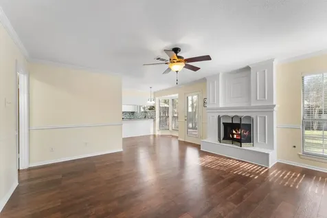 34 Sweetdream Place The Woodlands TX 77381