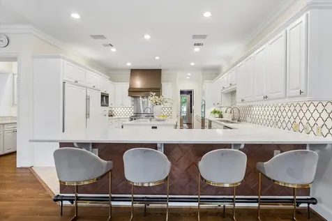 223 Heritage Oaks Lane Houston TX 77024